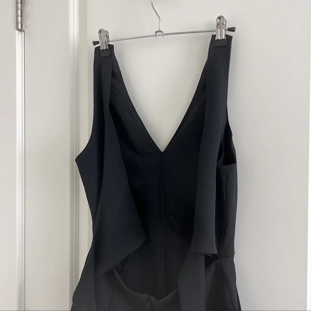 Aritzia Wilfred Ecoulement Romper - Black (6, 8) - Picture 6 of 10